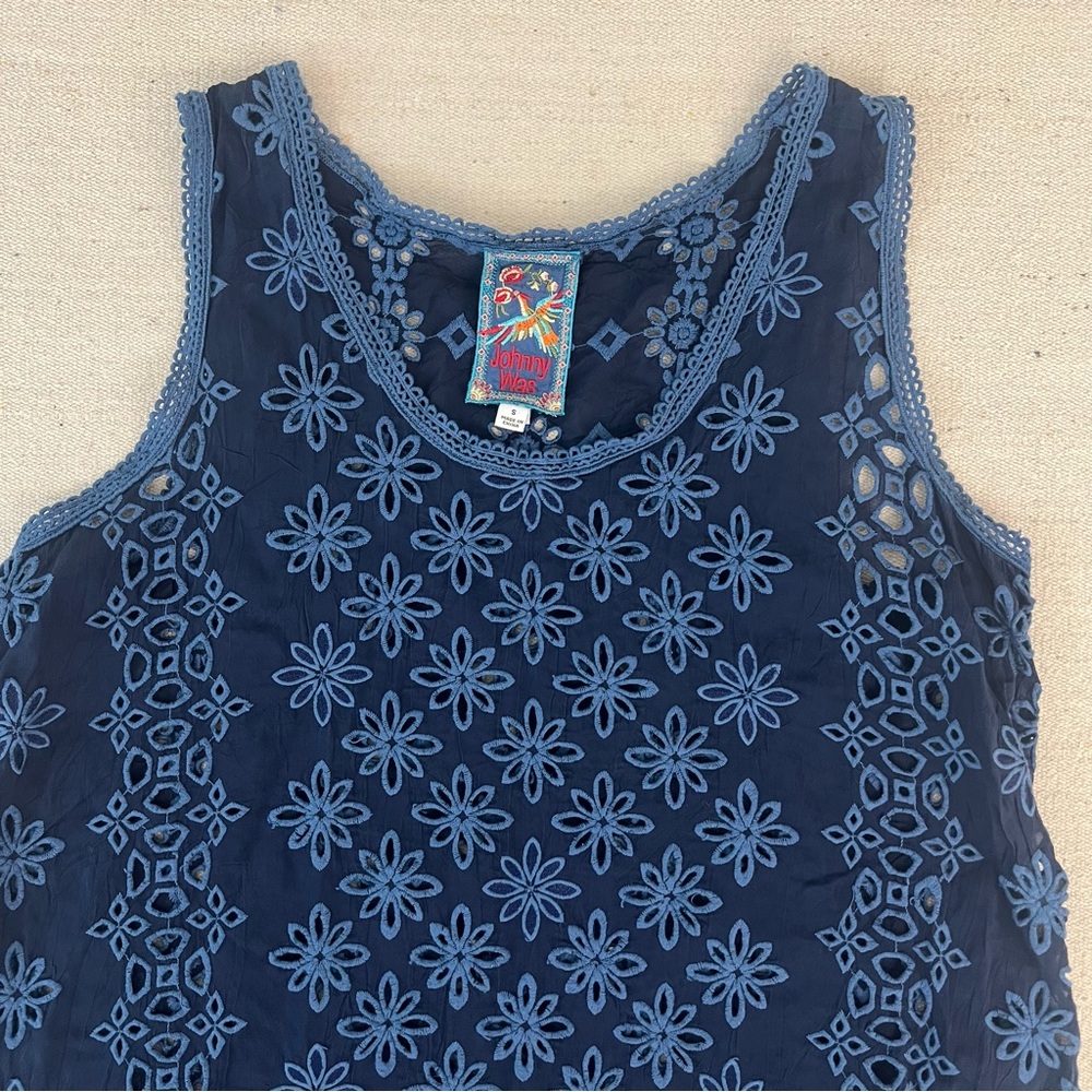 Johnny Was Carden Eyelet Tank Navy Blue Small - Picture 2 of 5